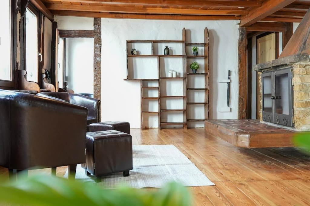 Charmante Fachwerk Wohnung Mit Terrasse In Der Altstadt Кобленц Экстерьер фото